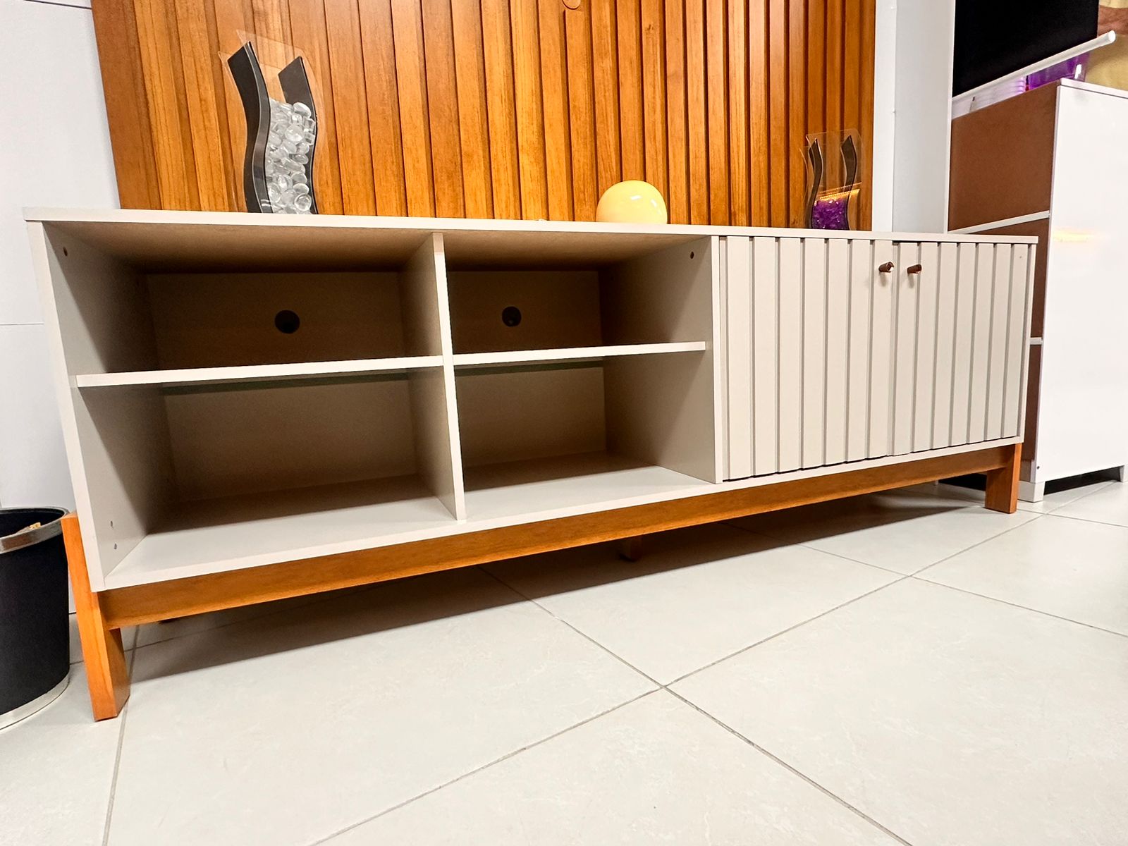 Bancada até 70″ Holanda Cinamono - PERMÓBILI - 1.85m - 4.7/TD 4.5/TRA - Imagem 2