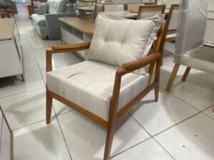 Poltrona Tokyo Ellegance Estofados – 0.68m – 6.9/TRA